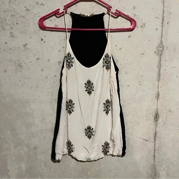 Nicole Miller Tops - Artelier Nicole Miller Women size S 100% silk beaded Tank top